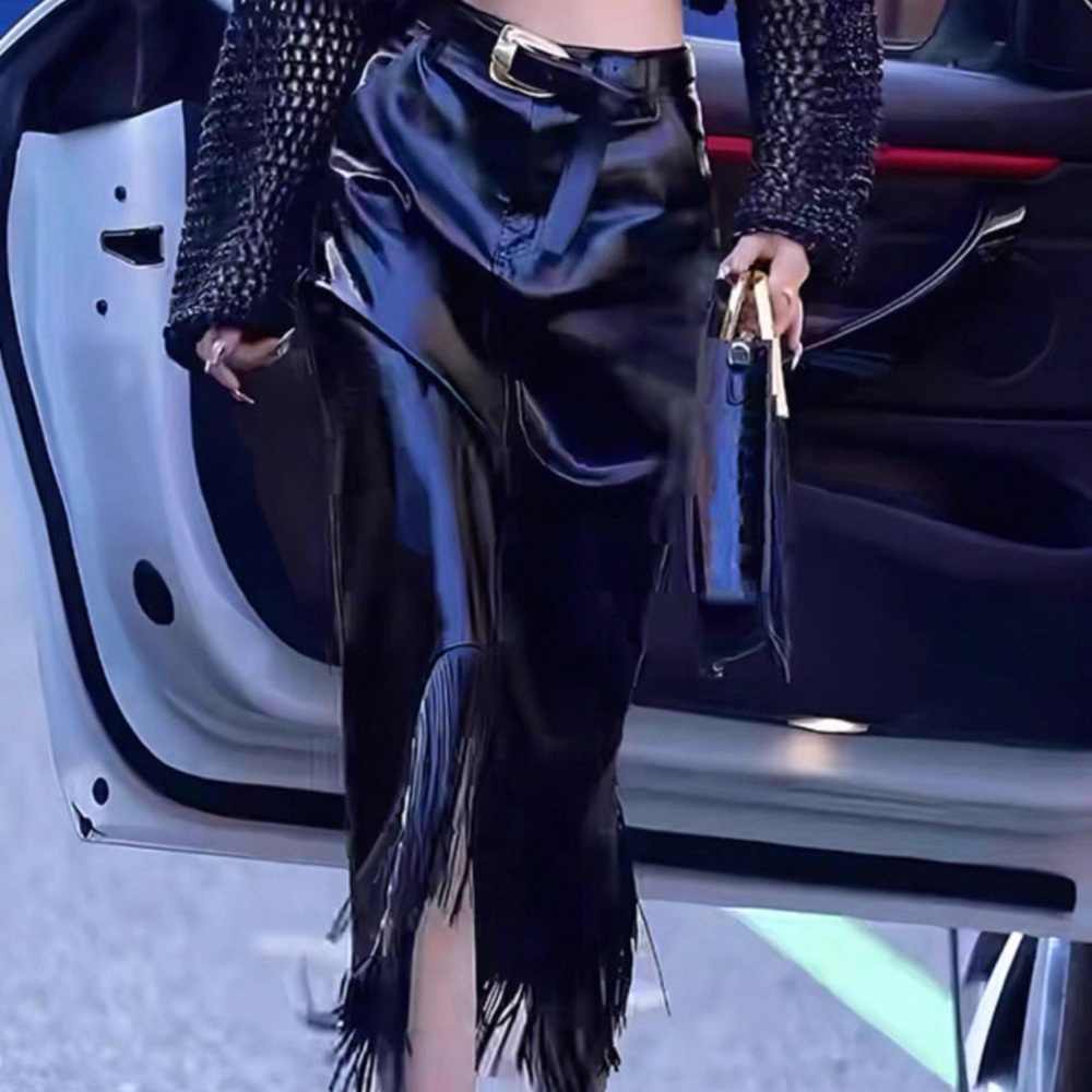 Elegant Black PU Leather Asymmetrical Fringe Skirt